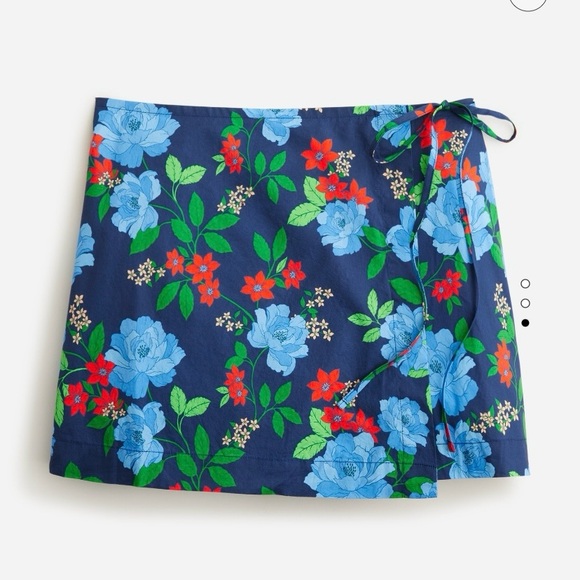 NWT size 12 J. Crew cotton poplin side-tide skort blue peony print - Picture 2 of 3